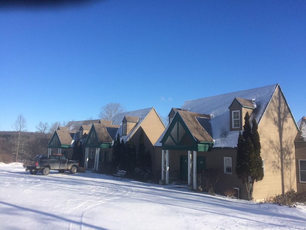 Hotel Spruce Hill & 4*